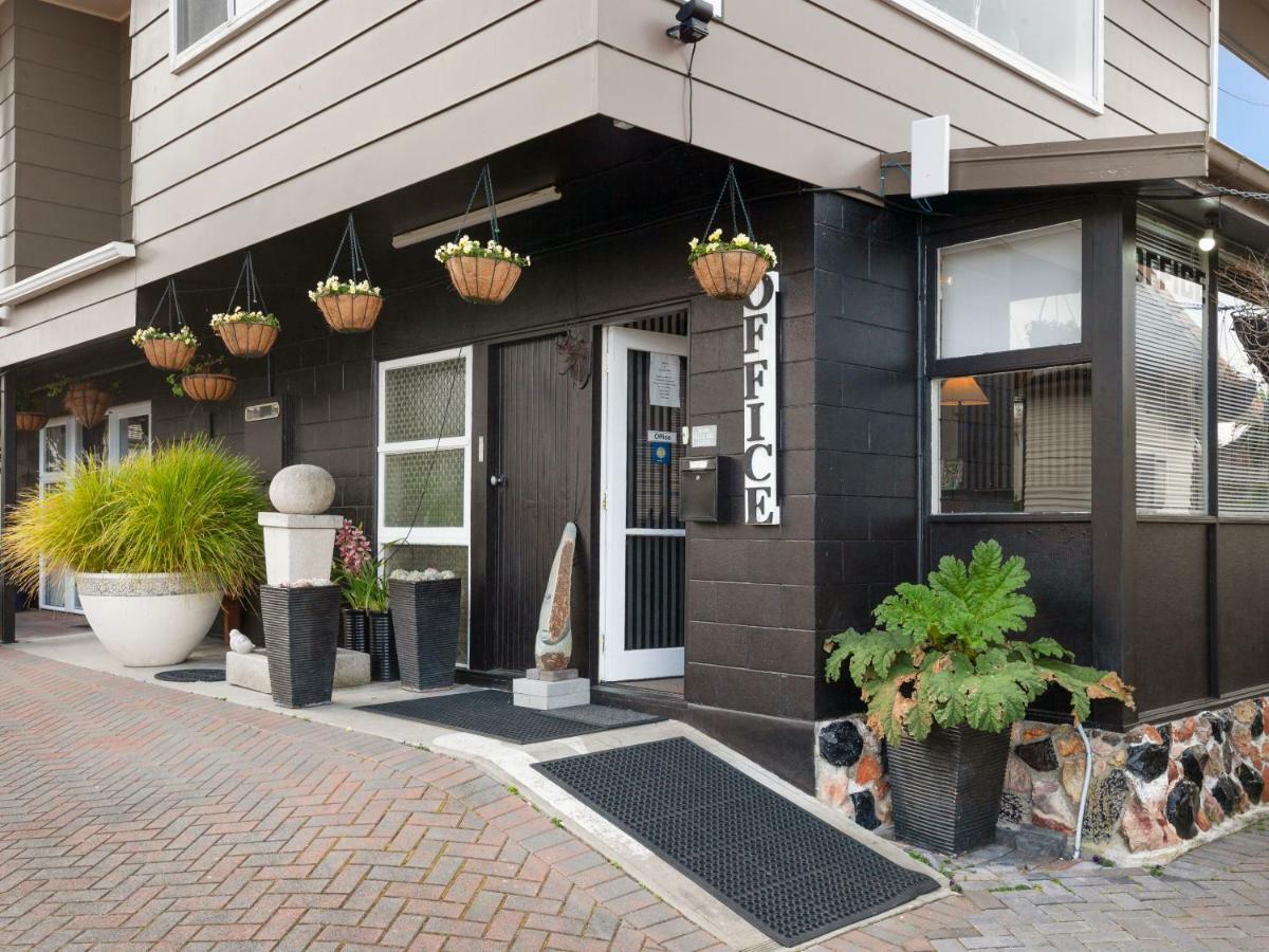 Dunrovin Motel Lago Lago Taupo Exterior foto